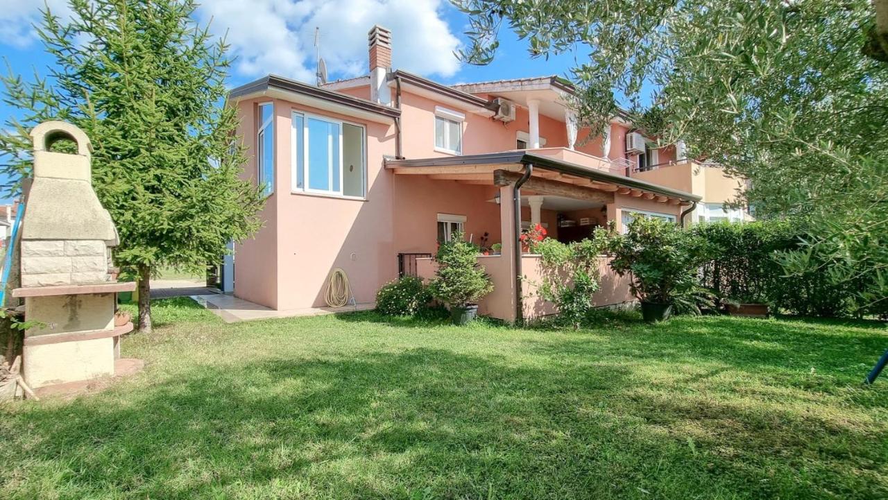 Appartement Stelia à Novigrad Istria Extérieur photo