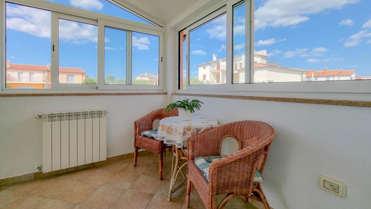 Appartement Stelia à Novigrad Istria Extérieur photo