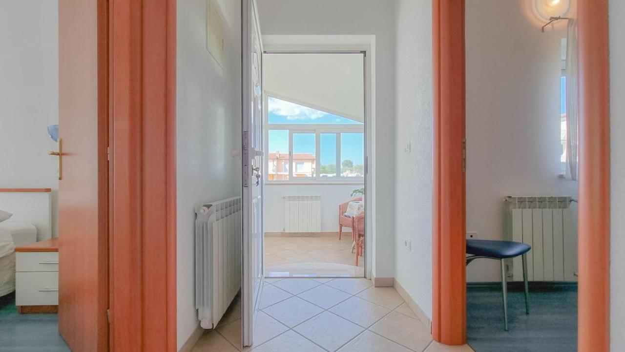 Appartement Stelia à Novigrad Istria Extérieur photo